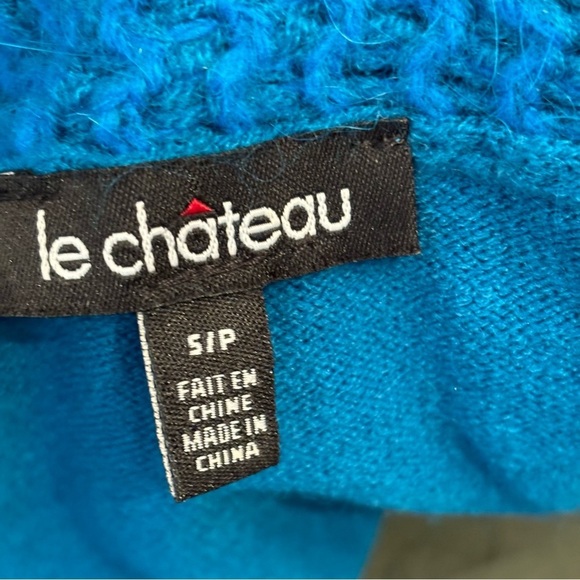 Le chateau women’s blue coloured collared sweater in size small - Picture 5 of 7